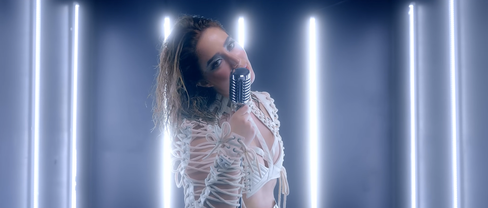 Khedne w Tayerne — Rackelle